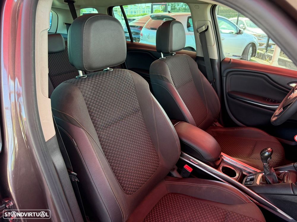 Opel Zafira 1.6 D (CDTi ecoFLEX) S&S Innovation — fotografia 14
