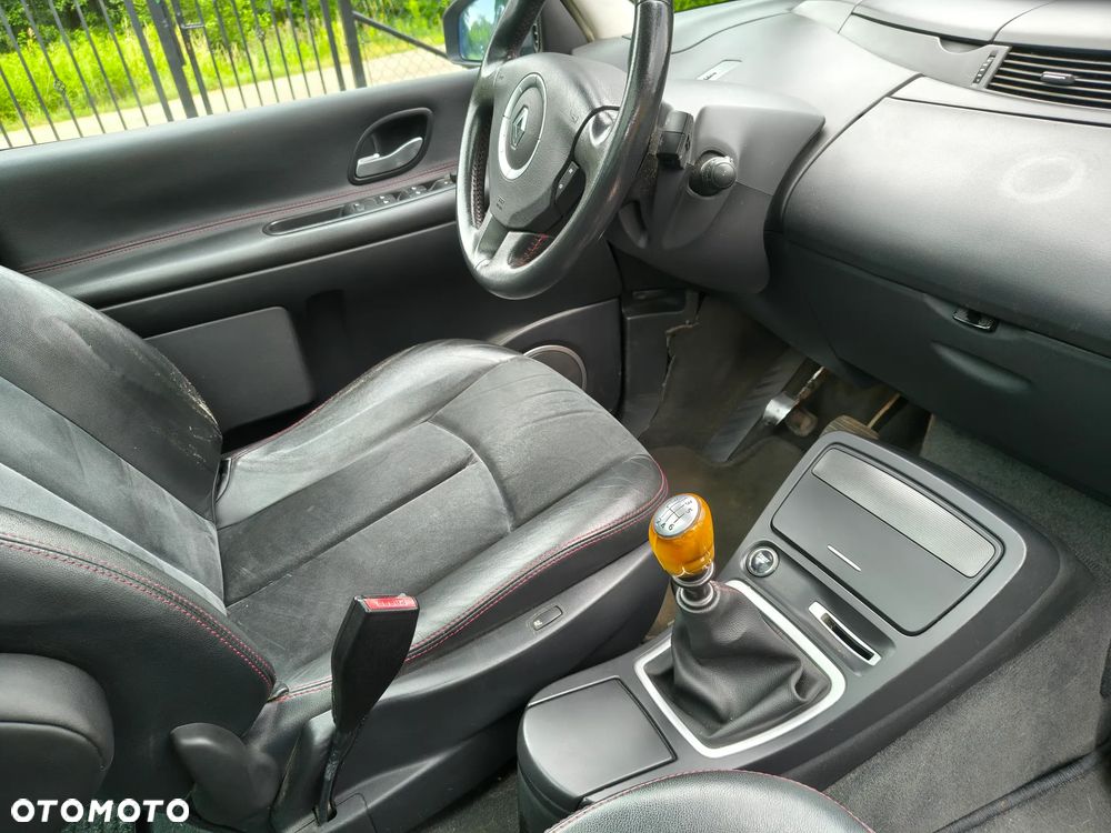 Renault Espace 2.0 dCi Dynamique - 4