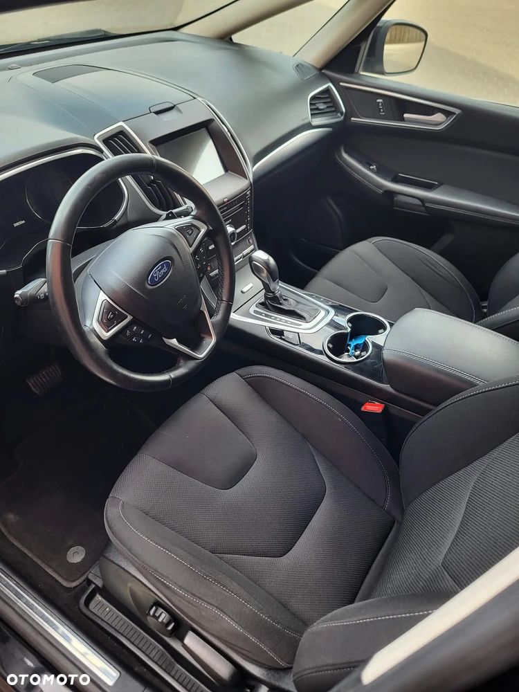 Ford S-Max 2.0 TDCi Titanium PowerShift - 8