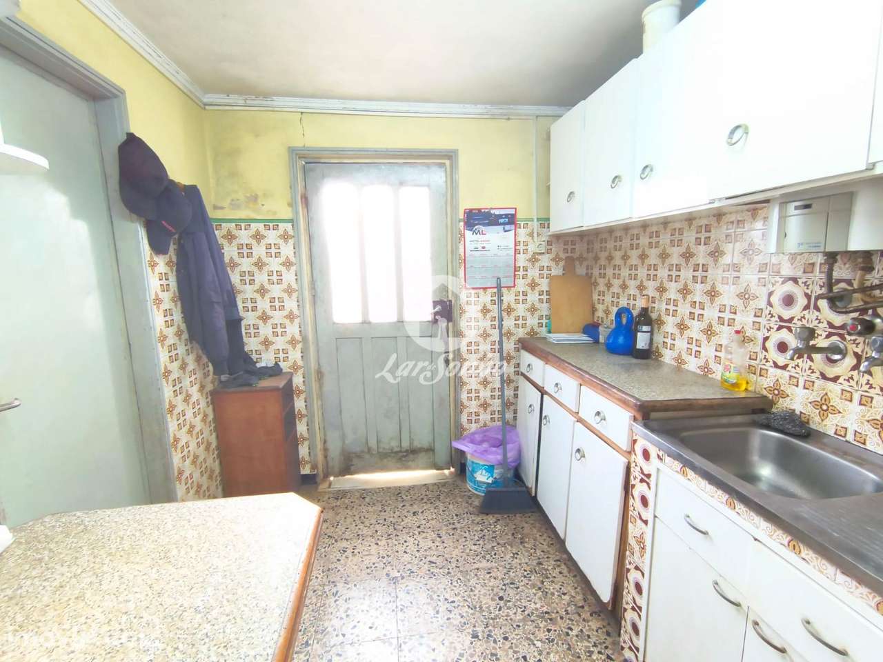 Moradia T2 Térrea 100m da praia de Aver-o-Mar | Póvoa de Varzim - Grande imagem: 4/12