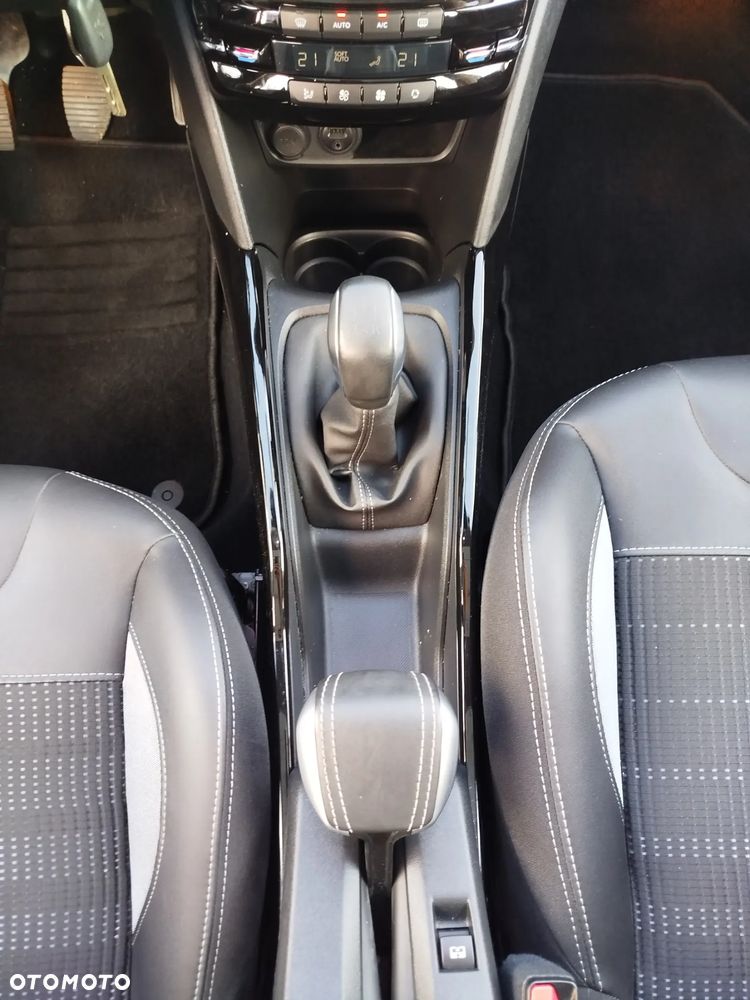 Peugeot 2008 - 15