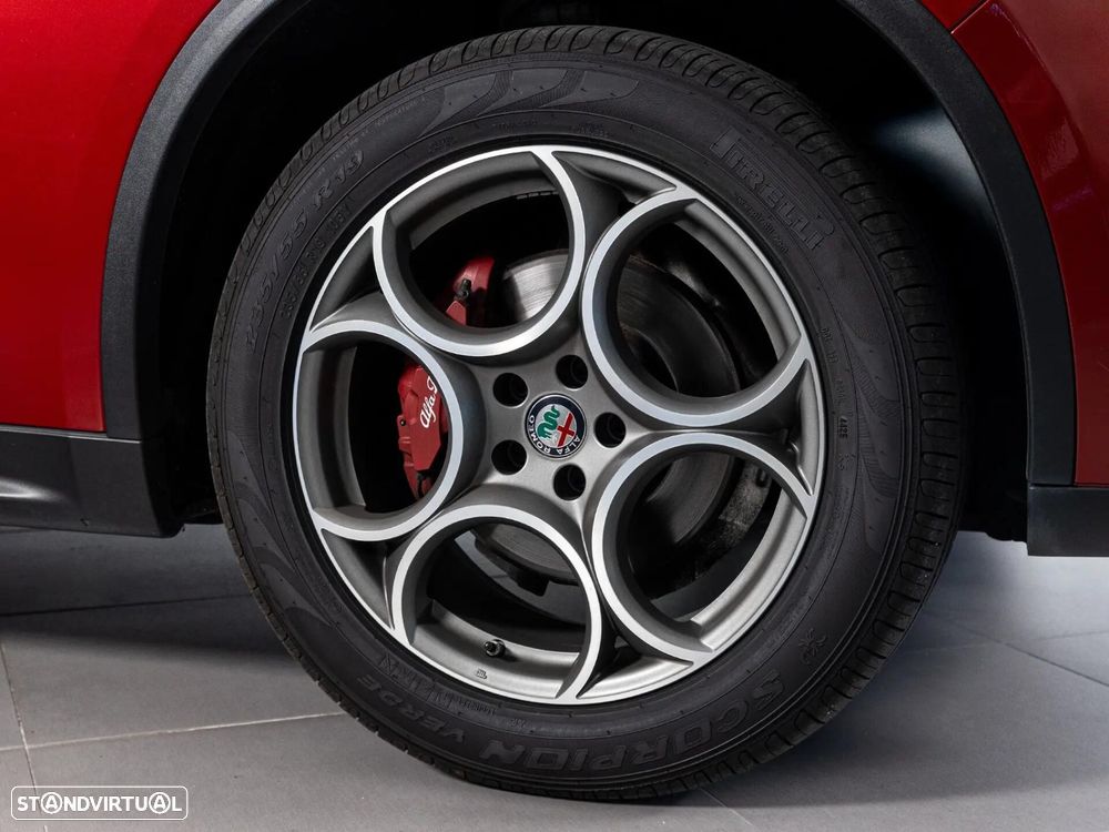Alfa Romeo Stelvio 2.2 16V AT8-Q4 Super - 8