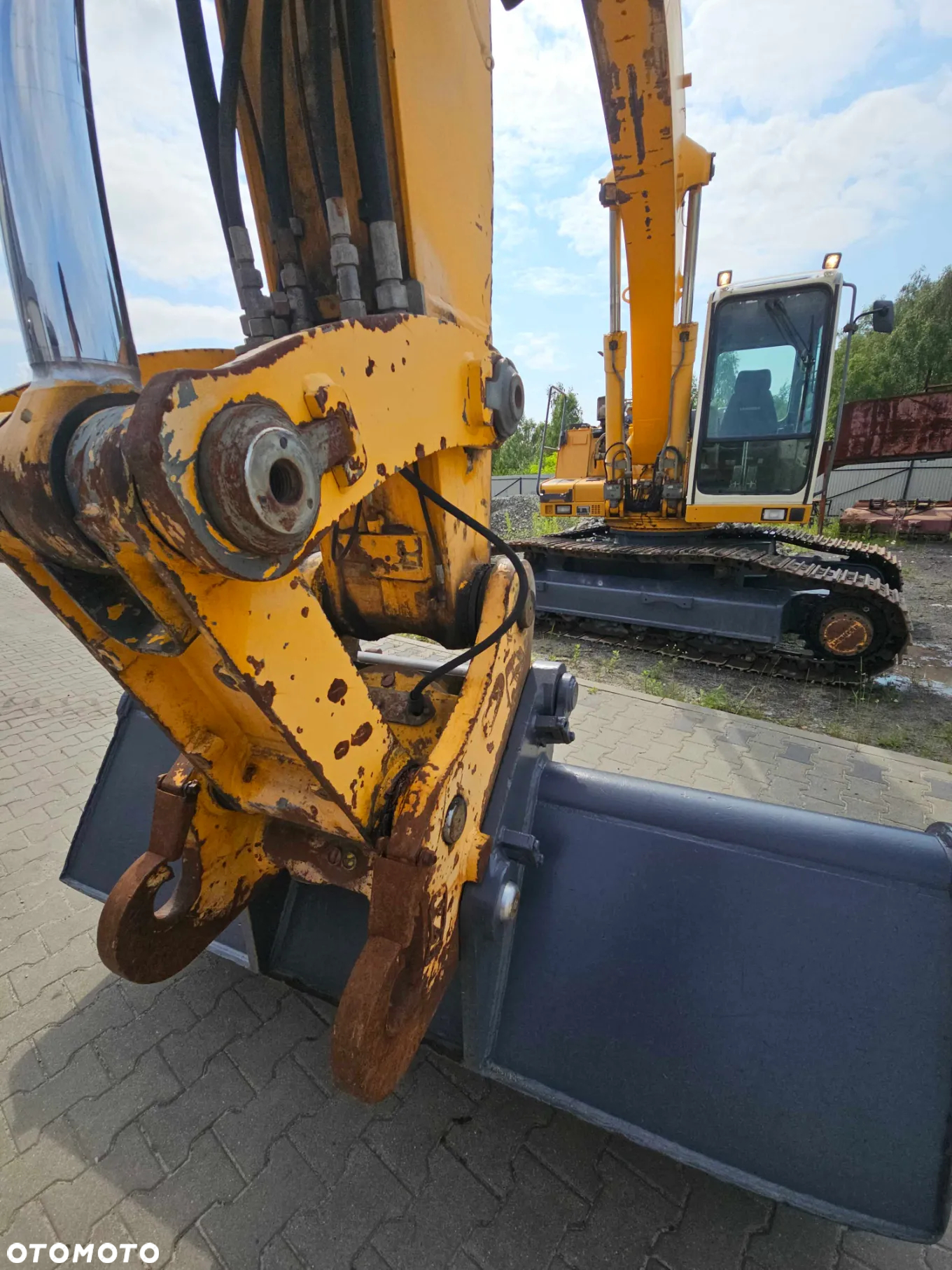 Liebherr R924 B HDSL - 11