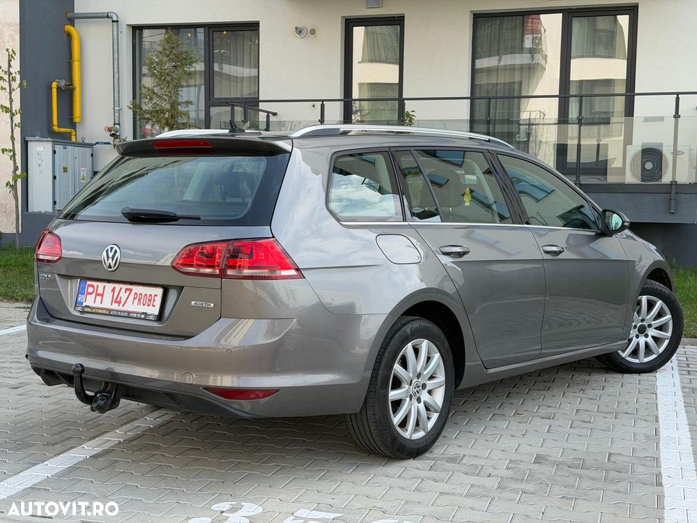 Volkswagen Golf 1.6 TDI BlueMotion Comfortline - 4
