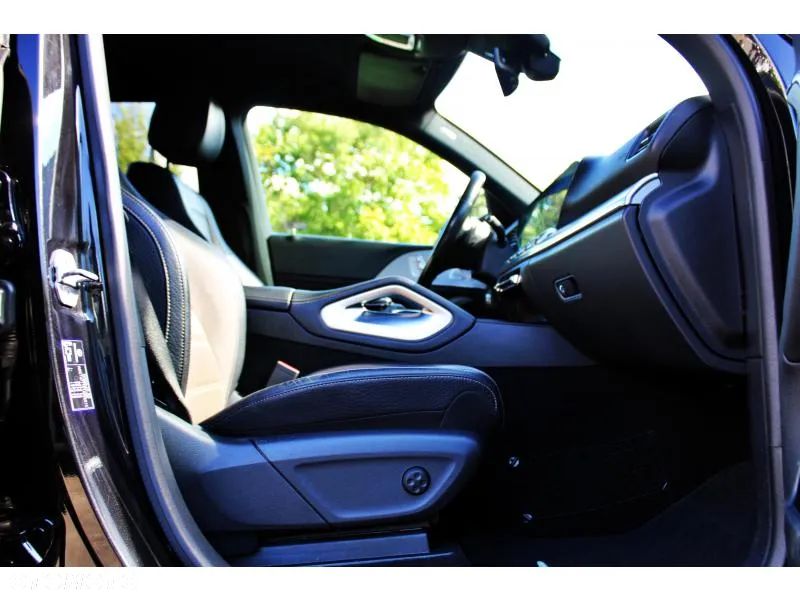 Mercedes-Benz GLE 300 d 4-Matic - 8