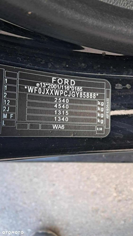 Ford Galaxy - 7
