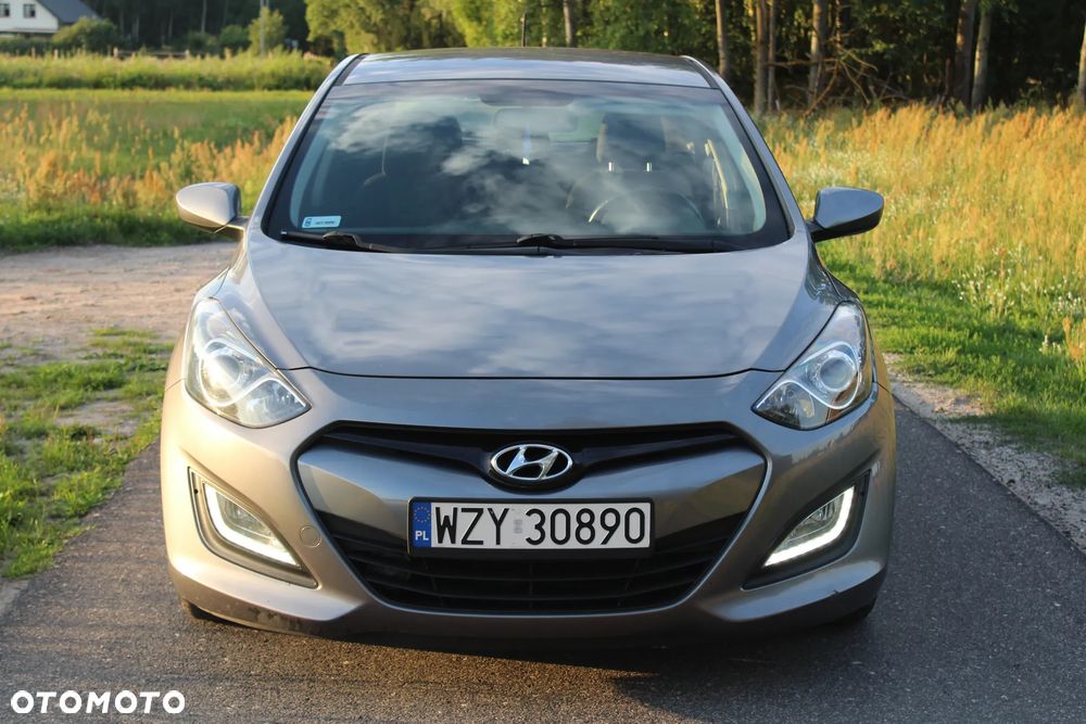 Hyundai i30 1.6 Trend - 9