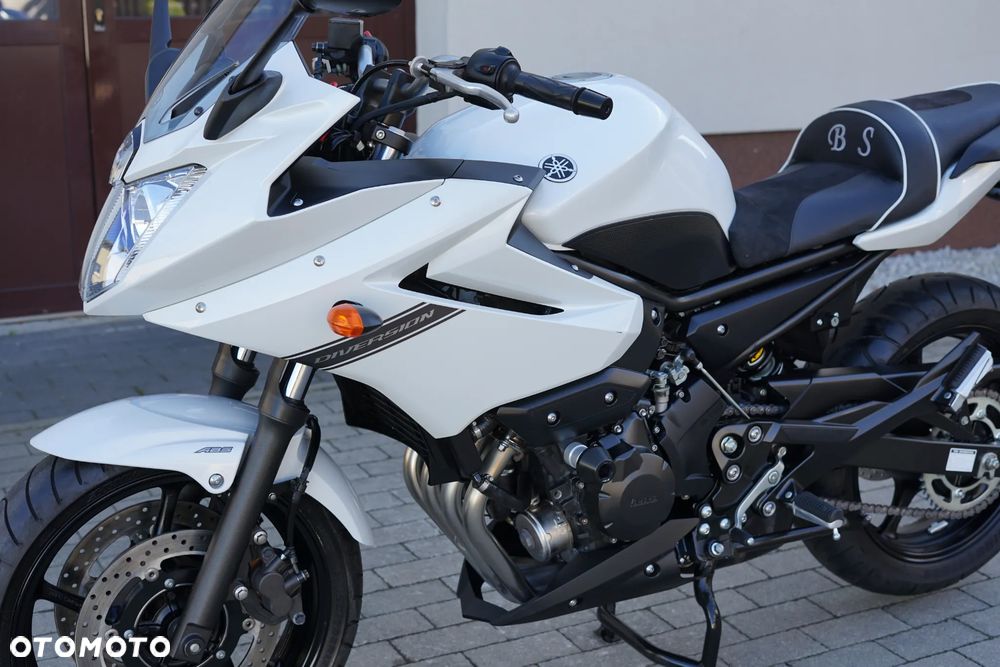 Yamaha XJ - 29