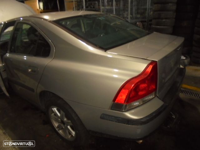 Carro MOT: B5244S2  VOLVO S60 2001 2.4I 140CV 4P BRANCO GASOLINA - 11