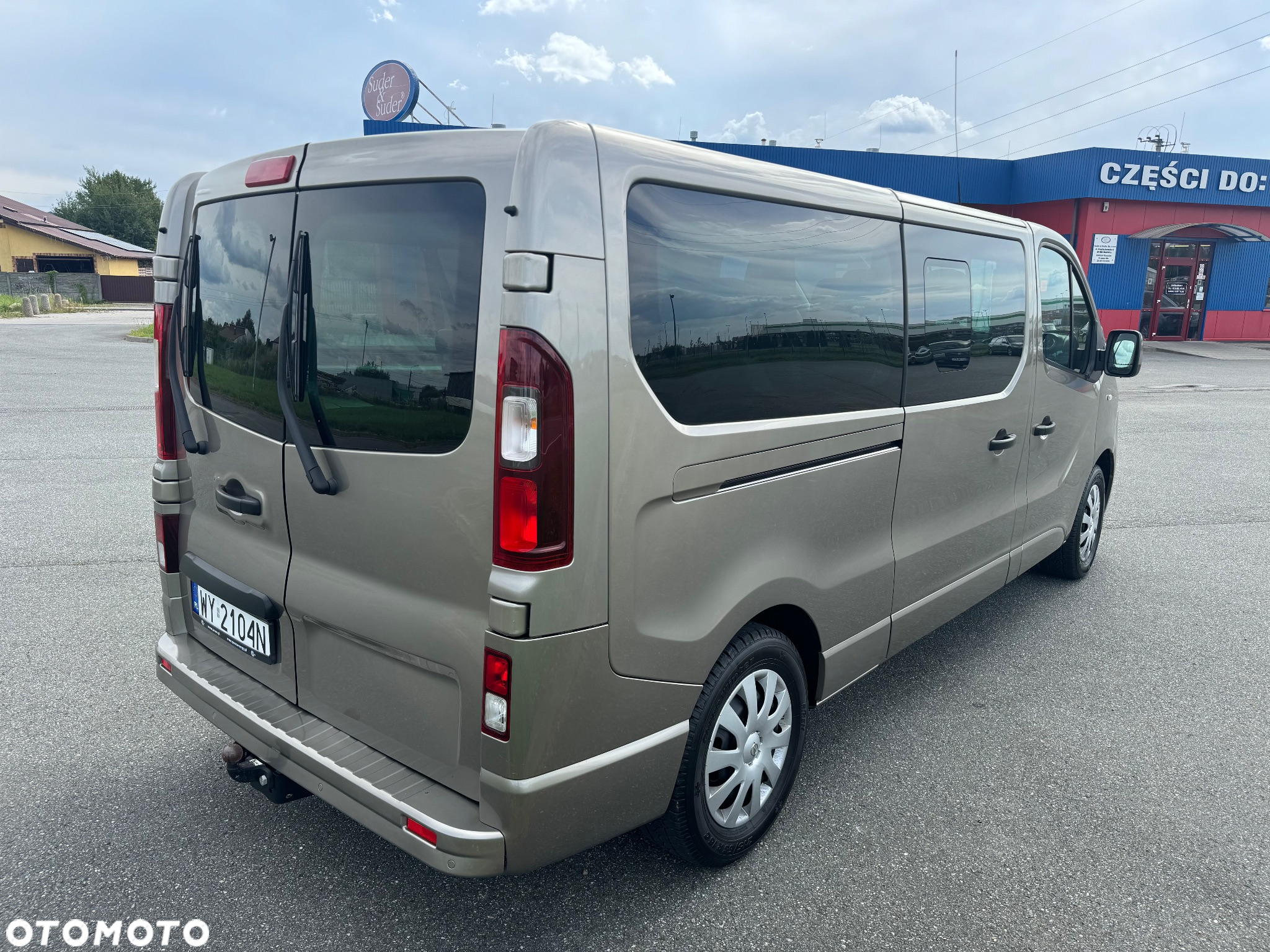 Opel Vivaro - 4