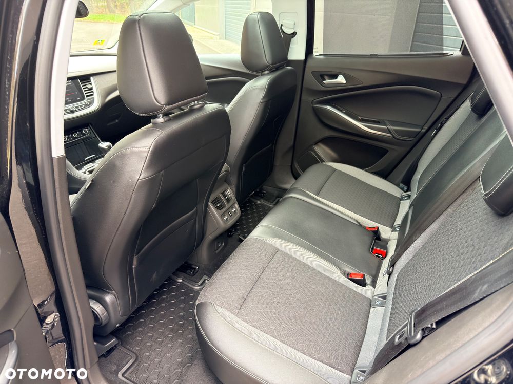 Opel Grandland X 1.2 Start/Stop Business INNOVATION - 22