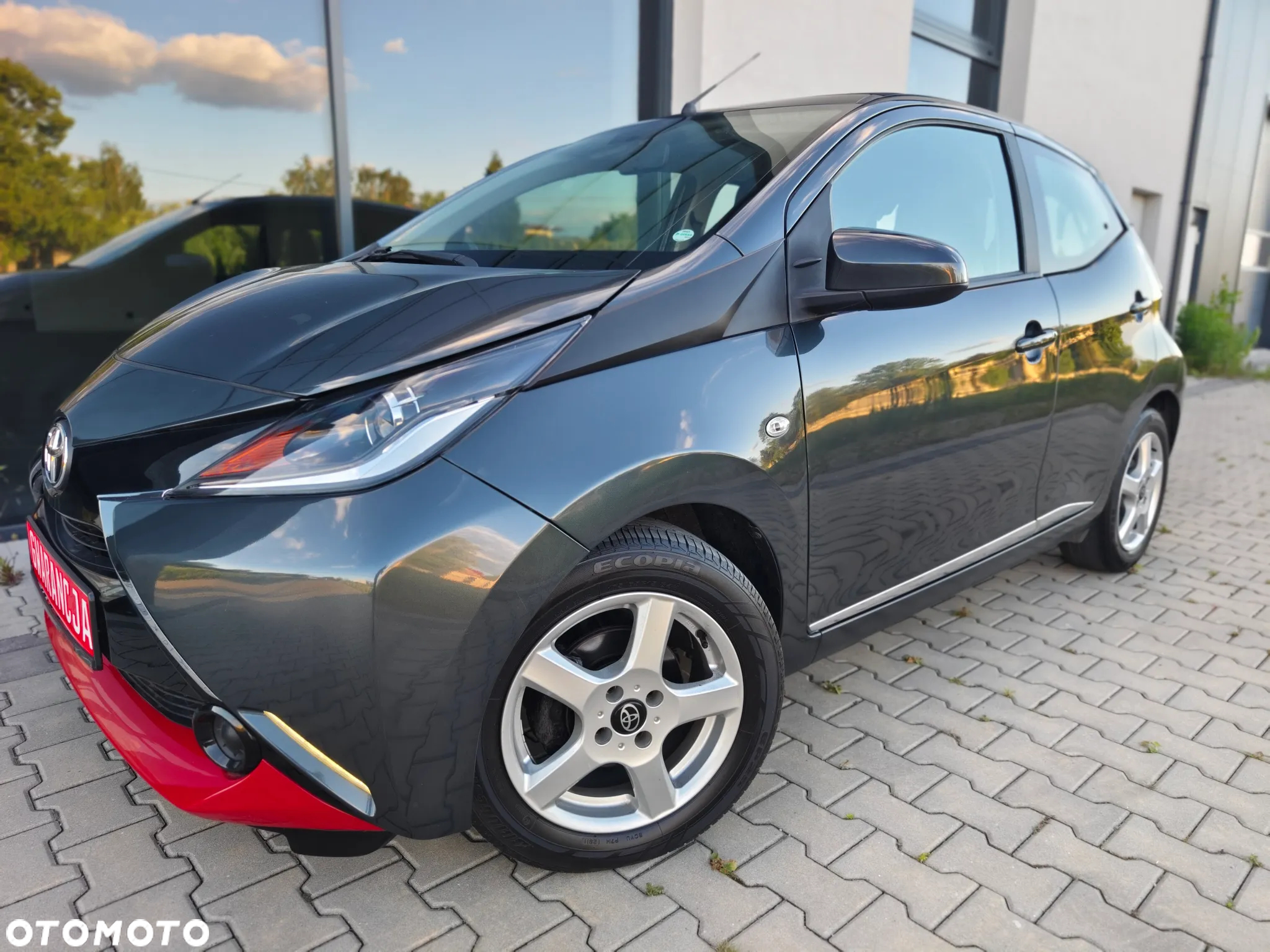 Toyota Aygo 1.0 VVT-i JBL Edition - 31