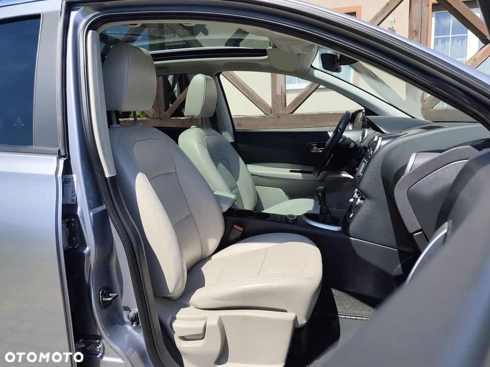 Nissan Qashqai 2.0 dCi 4x4 Tekna - 14