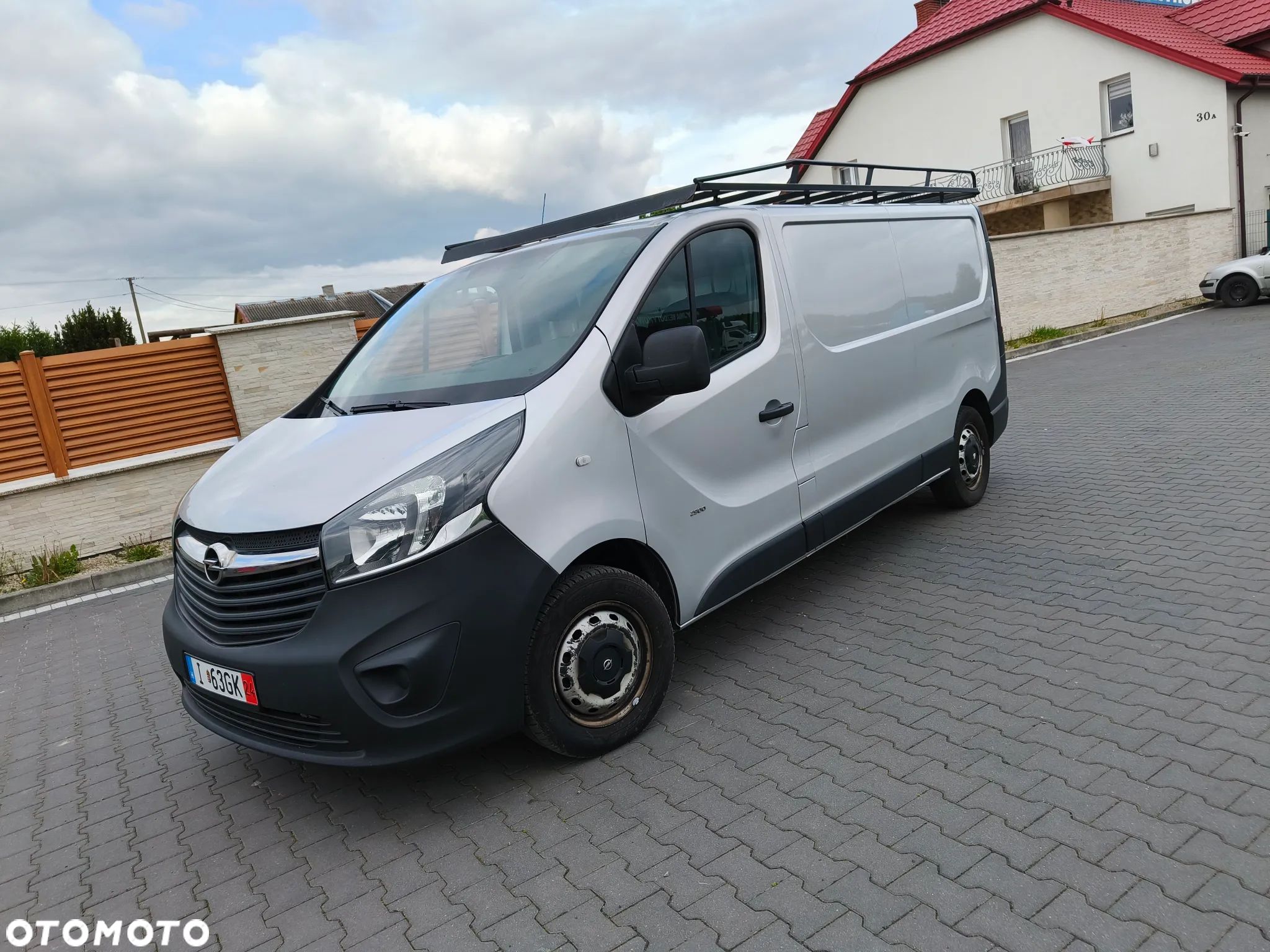 Opel Vivaro L2H1 - 1