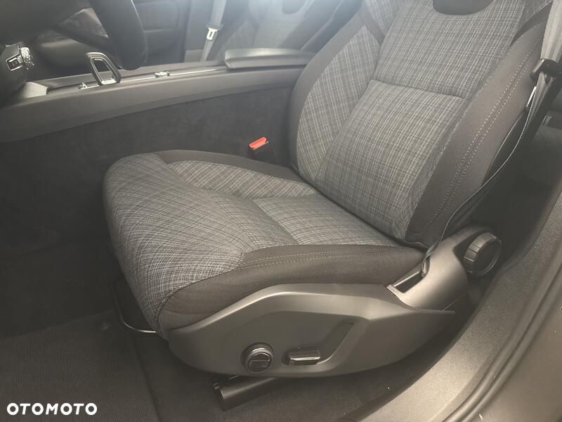 Volvo XC 60 B4 B Core - 13