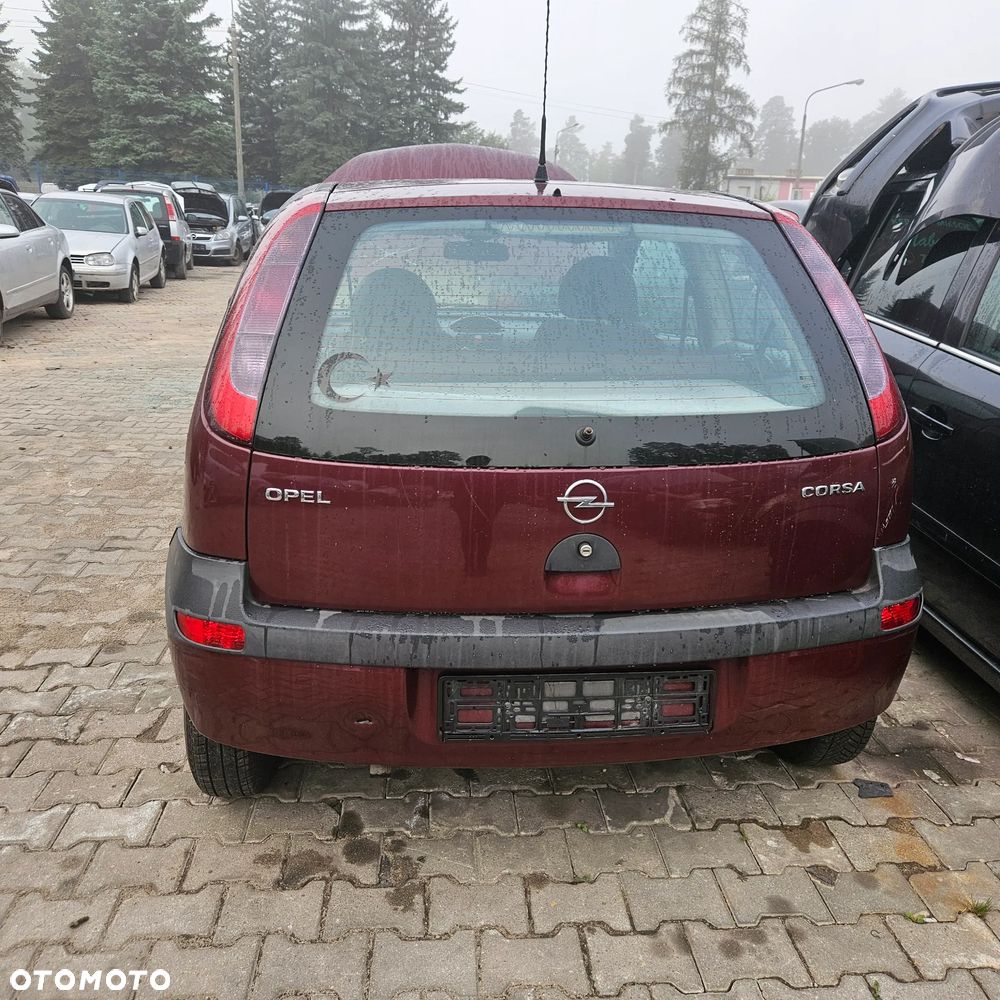 OPEL CORSA - 3 drzwi 1,0 B - pojazd na części: maska, zderzak, drzwi, szyby, lusterka, chłodnica ... - 2