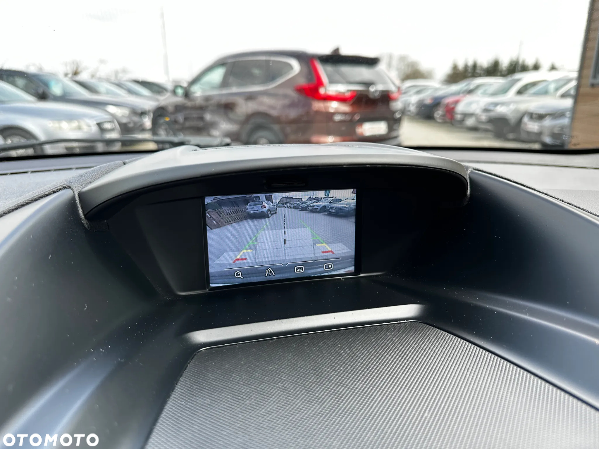 Ford Kuga - 13