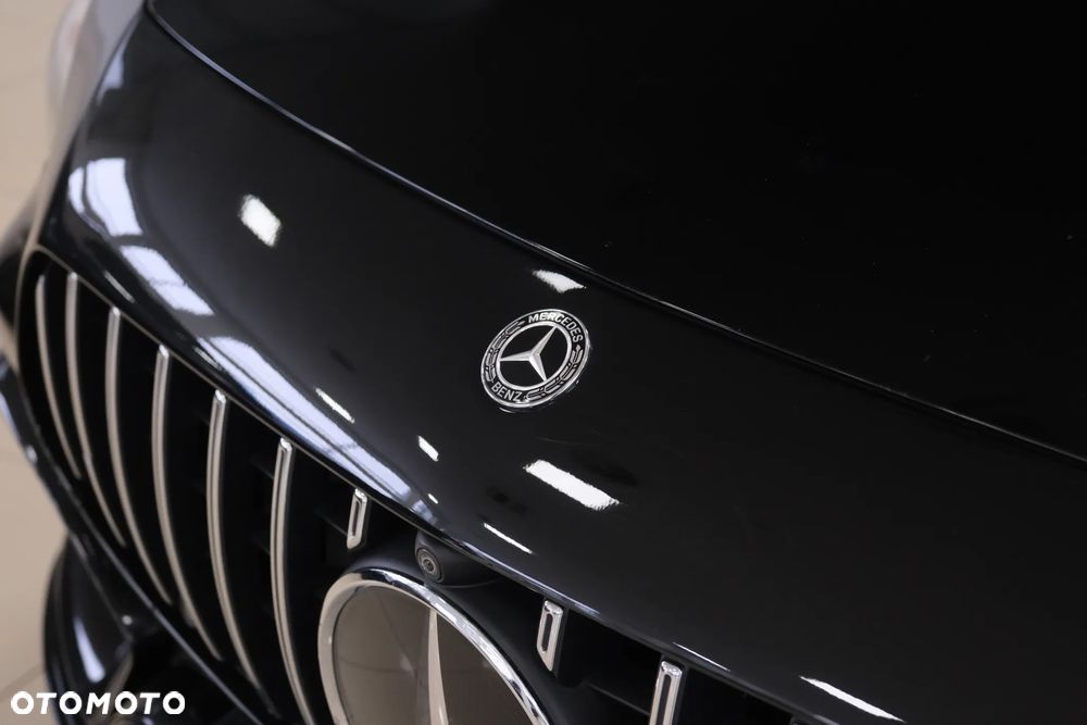 Mercedes-Benz AMG GT 63 4Matic+ Speedshift MCT 9G - 11