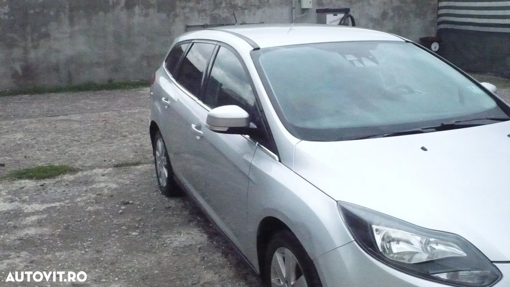 Ford Focus 1.6 TDCi ECOnetic 88g Start-Stopp-System Titanium - 3