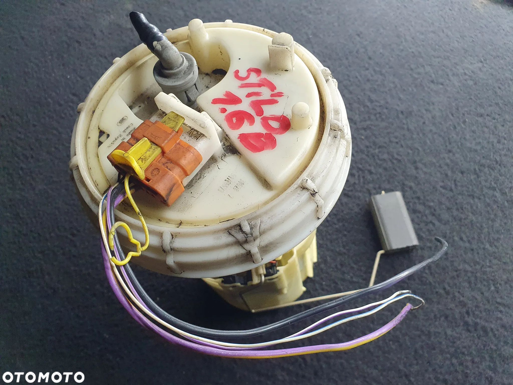 POMPA PALIWA PŁYWAK FIAT STILO I BRAVO II 1.6 16V 1.4B 0580314010 51705573 - 1