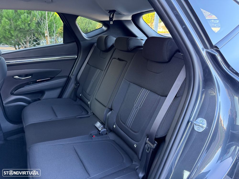 Hyundai Tucson 1.6 T-GDI HEV Premium - 32