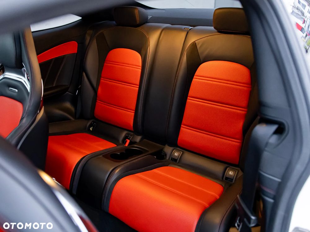 Mercedes-Benz Klasa C 63 S AMG 9G-TRONIC - 39