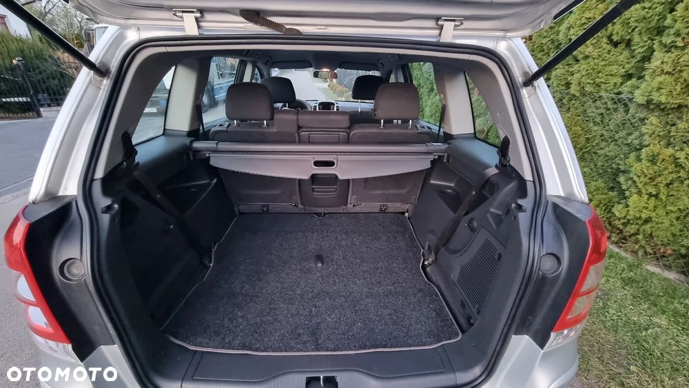 Opel Zafira 1.8 Easytronic Edition 111 Jahre - 10