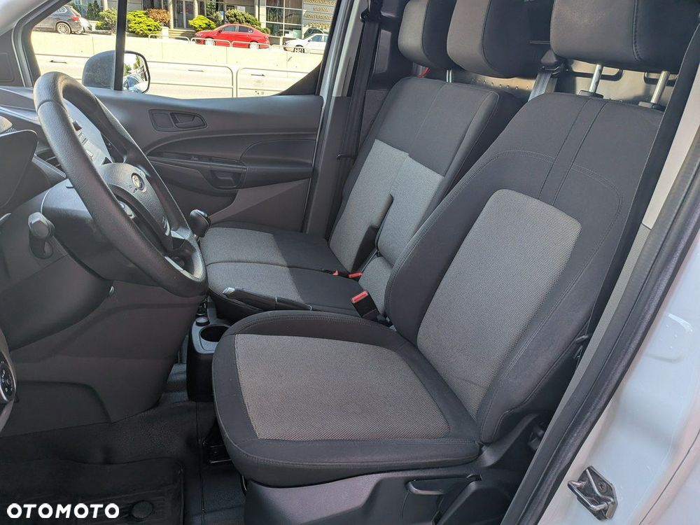 Ford Transit Connect - 12