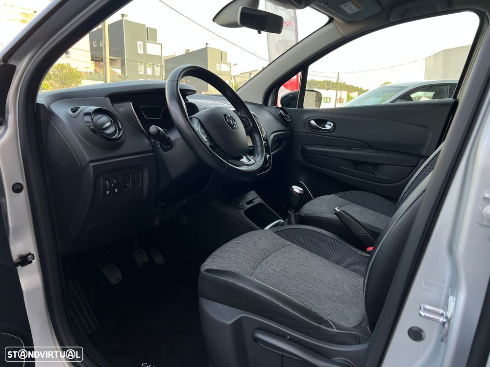 Renault Captur 0.9 TCE Exclusive - 11