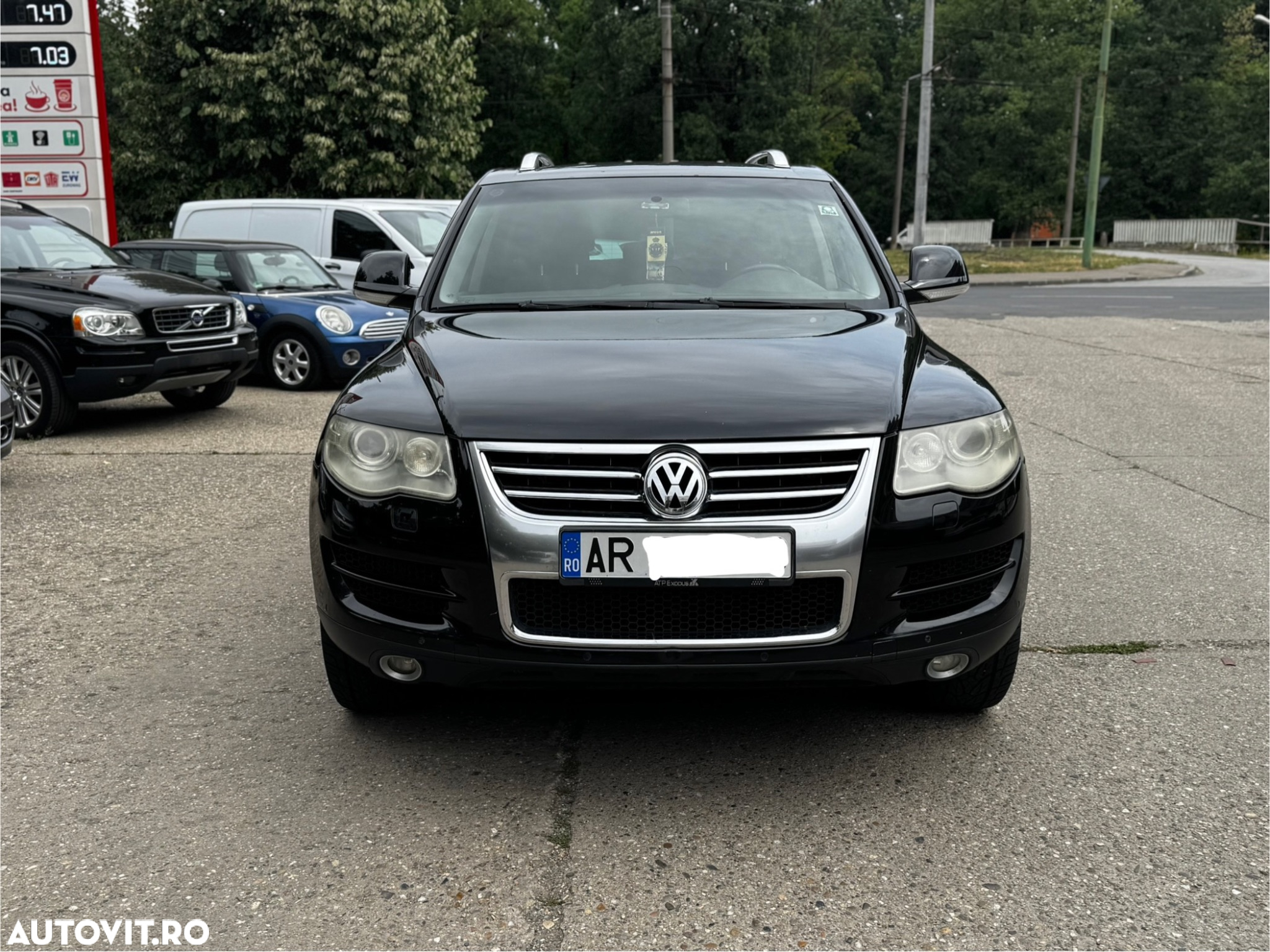 Volkswagen Touareg - 8
