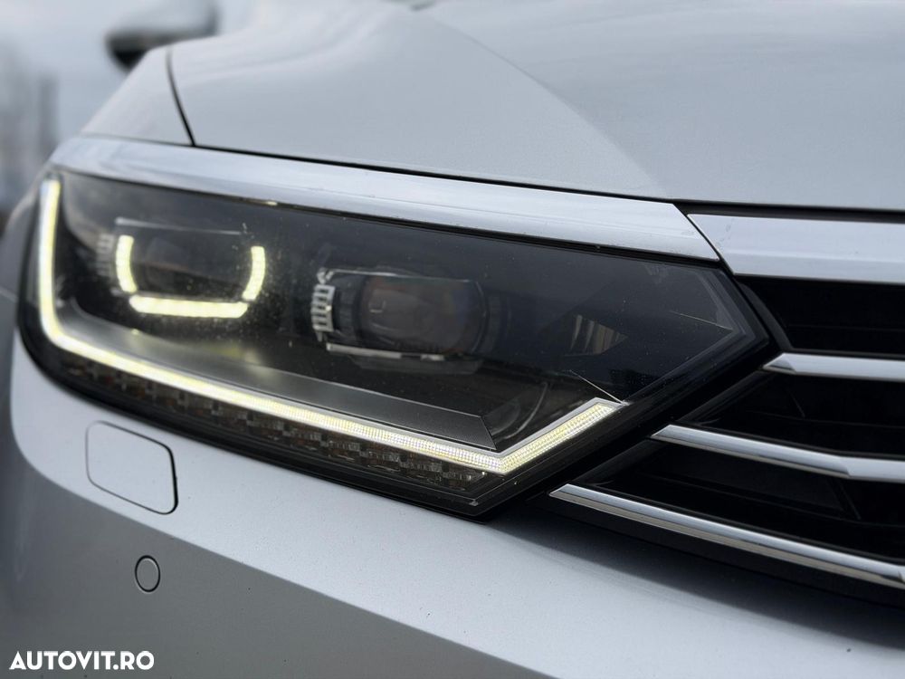 Volkswagen Passat 2.0 TDI (BlueMotion Technology) Comfortline - 12