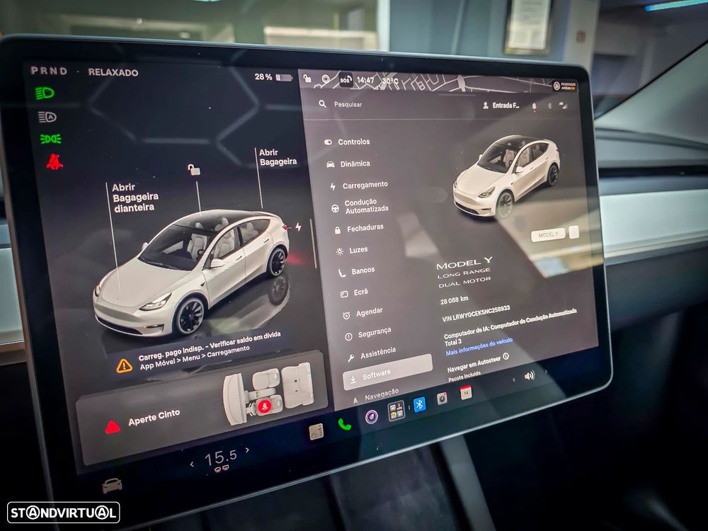 Tesla Model Y Long Range Dual Motor AWD - 37