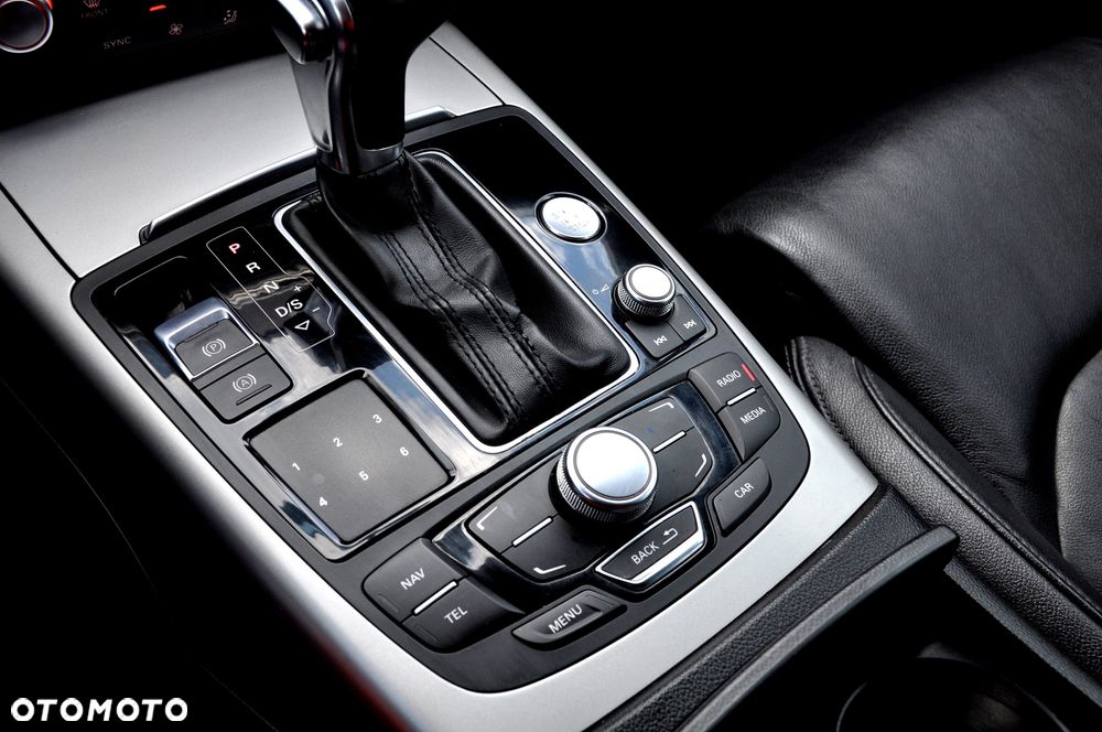 Audi A6 Avant 3.0 TDI DPF quattro S tronic - 27