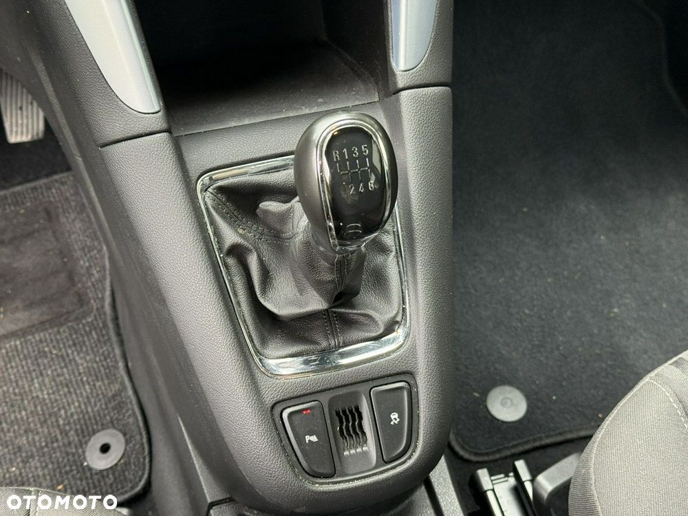 Opel Zafira - 18