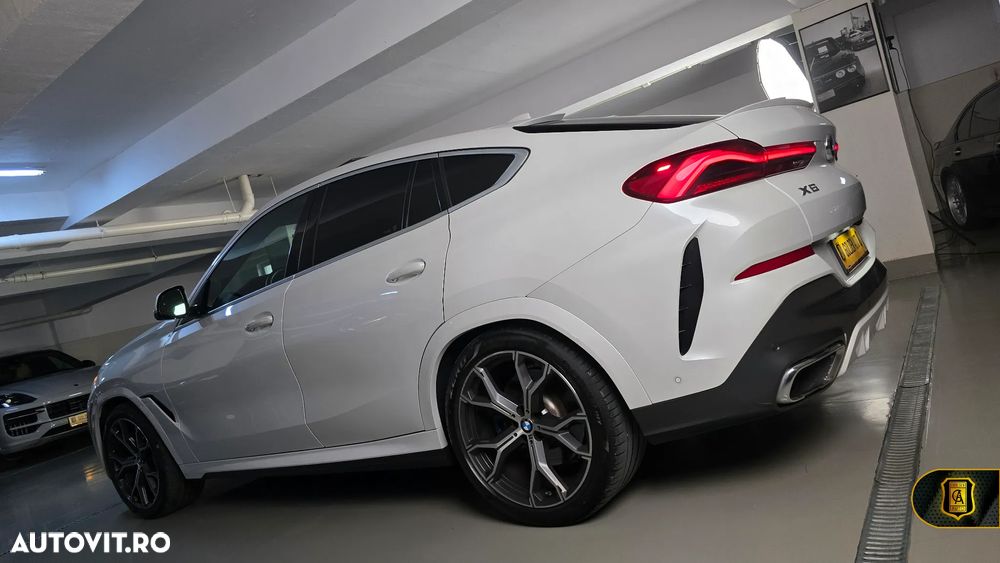 BMW X6 xDrive40i - 13