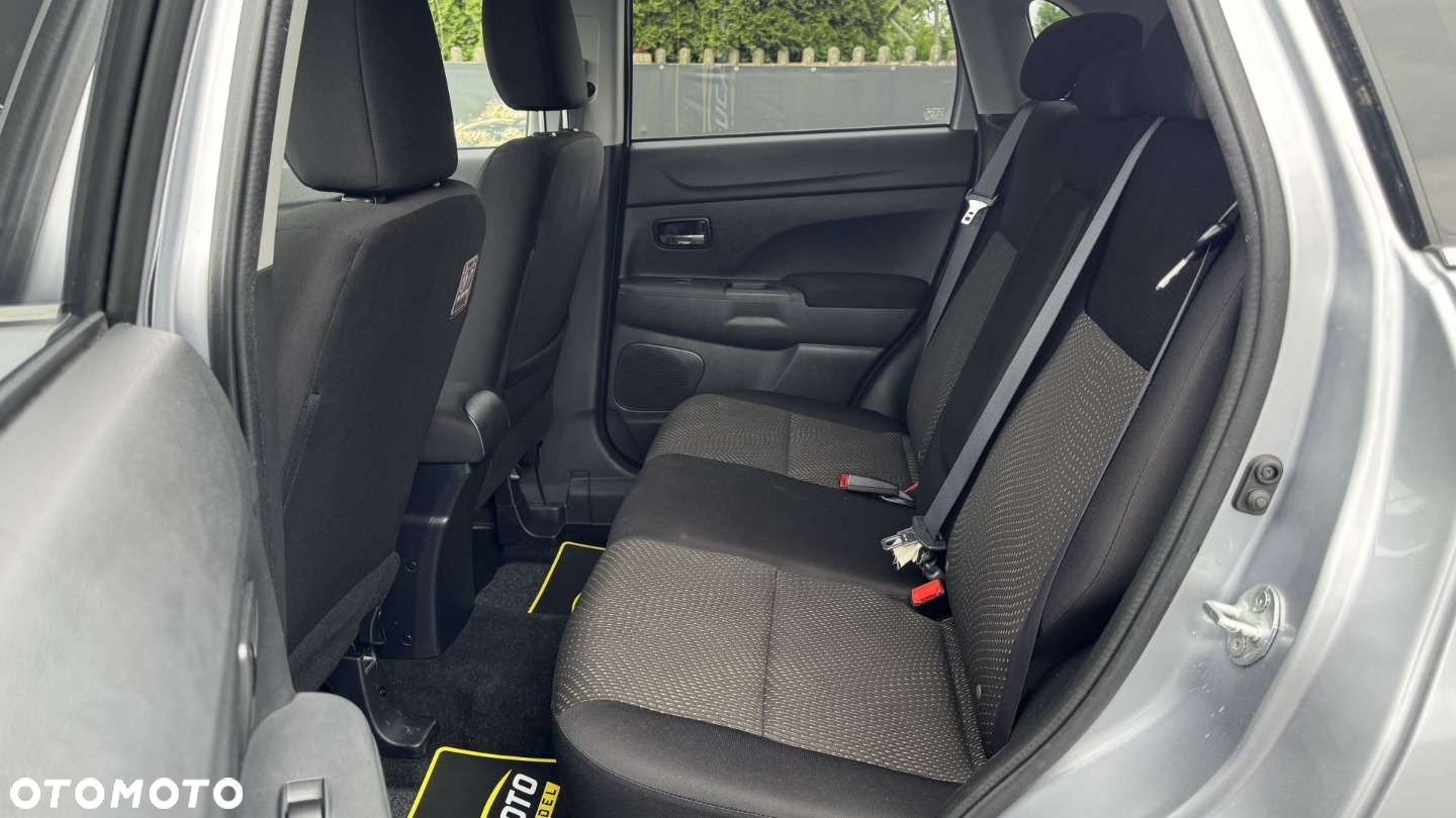 Mitsubishi ASX - 25