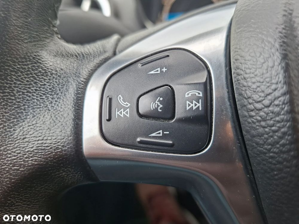 Ford Fiesta - 16