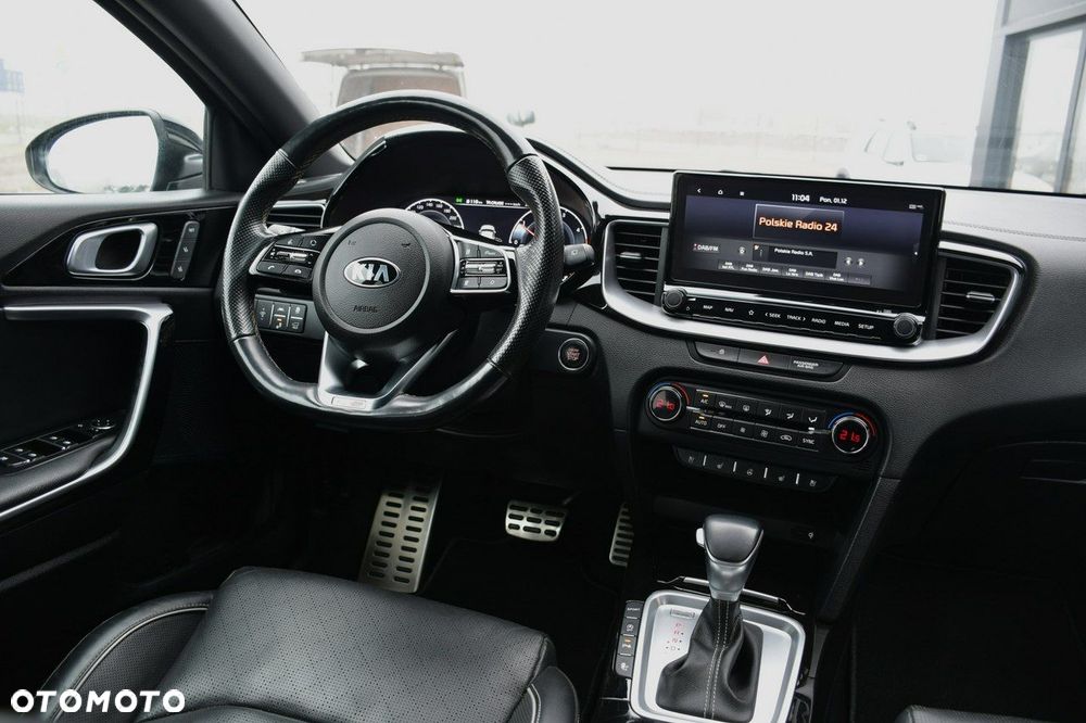 Kia ProCeed 1.6 CRDi GT Line DCT - 25