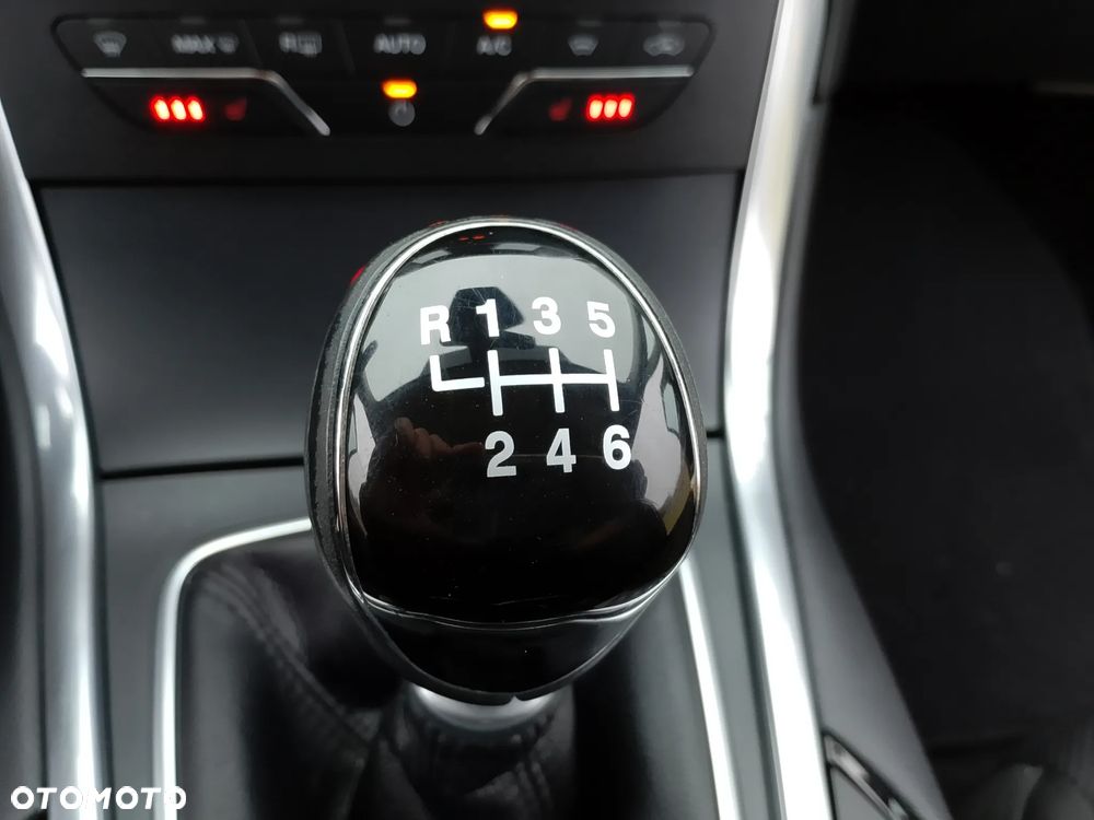 Ford S-Max 1.5 Eco Boost Start-Stopp Titanium - 30