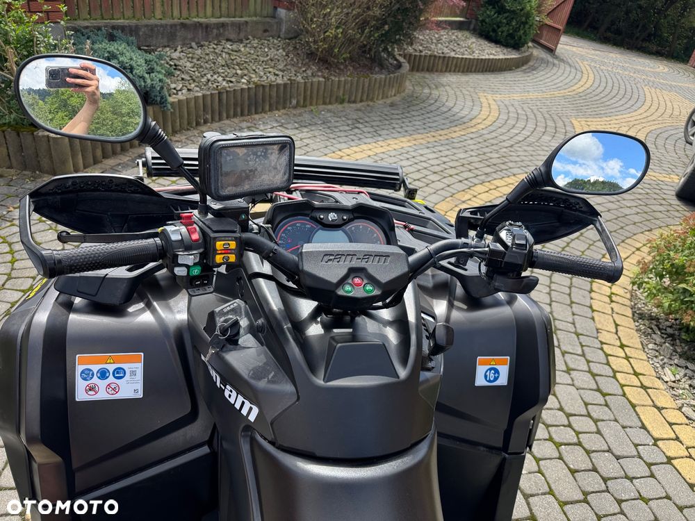 Can-Am Outlander Max - 12