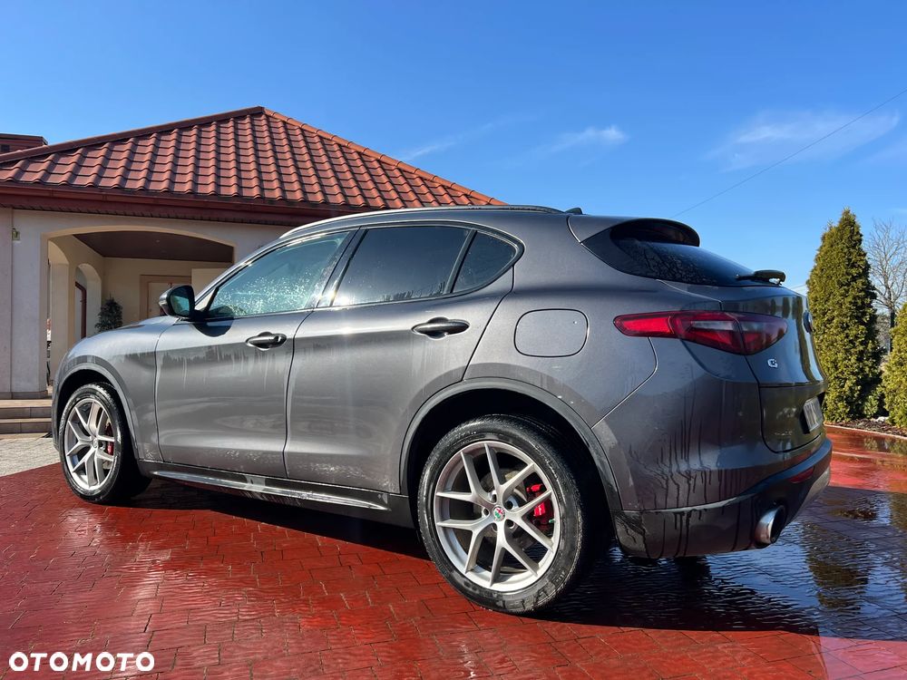 Alfa Romeo Stelvio 2.0 Turbo Super Q4 - 4