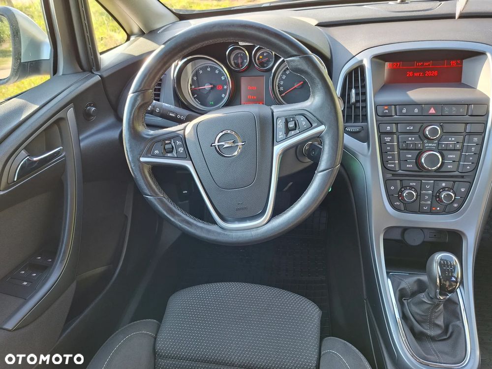 Opel Astra 1.4 T Active EU6 - 8