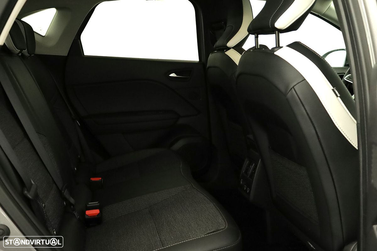 Renault Captur 1.0 TCe Techno Bi-Fuel - 24