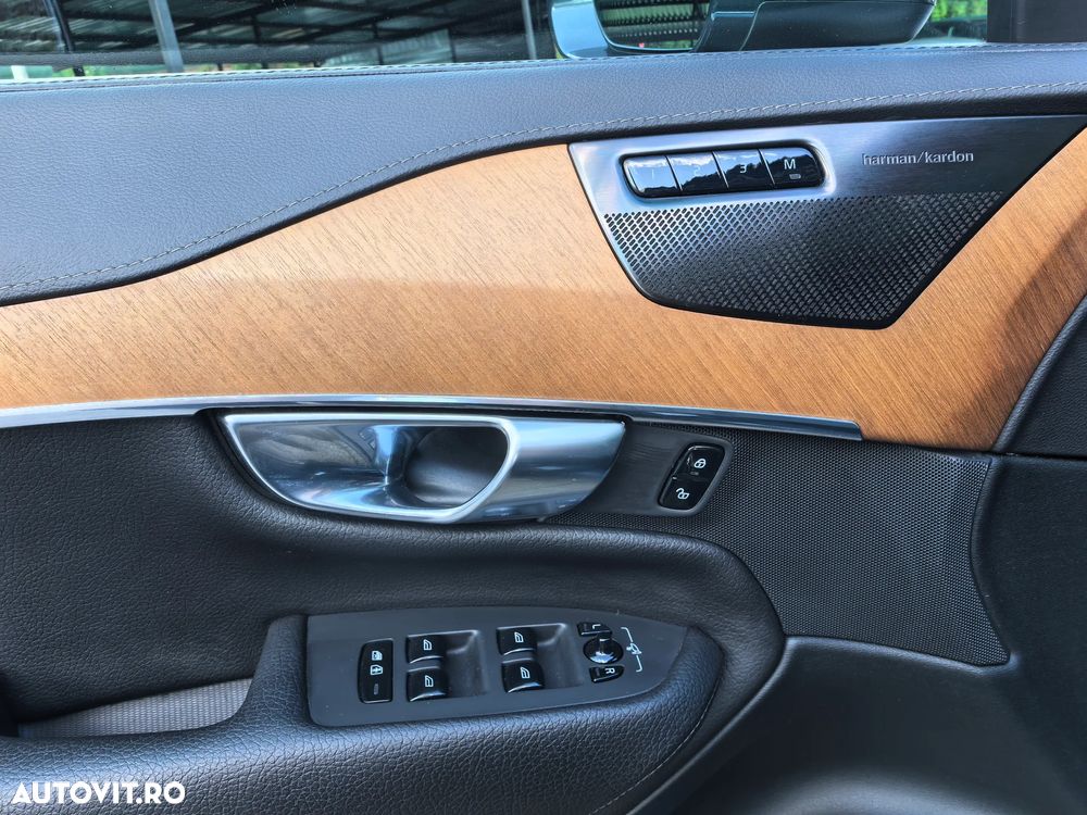 Volvo XC 90 Recharge T8 eAWD Inscription - 16
