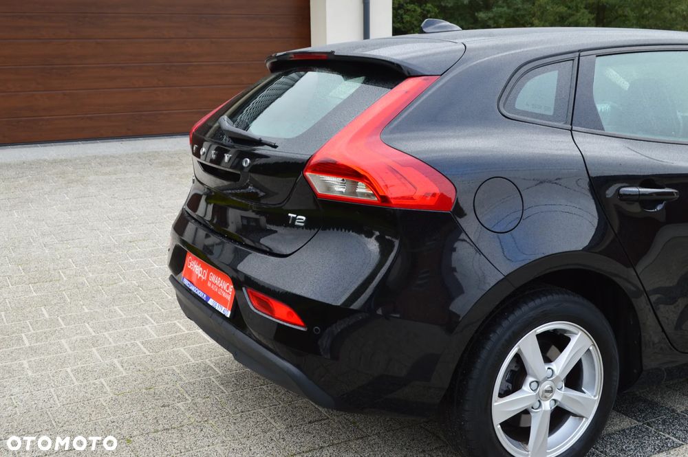 Volvo V40 - 11