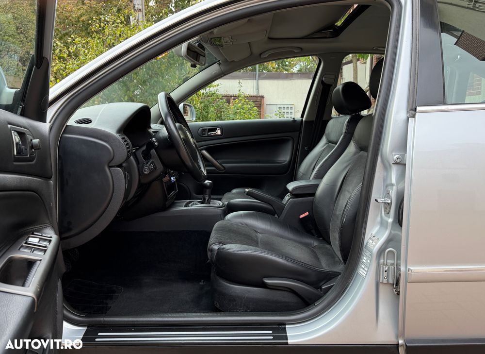 Volkswagen Passat Variant 2.5TDI 4Motion Highline - 5