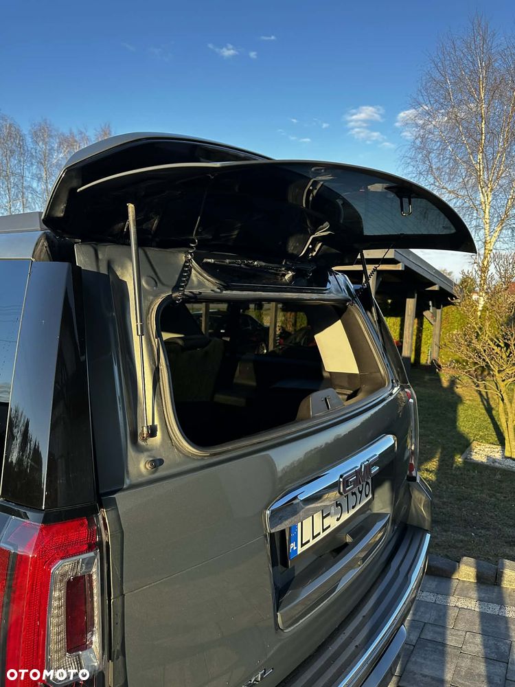 GMC Yukon - 23