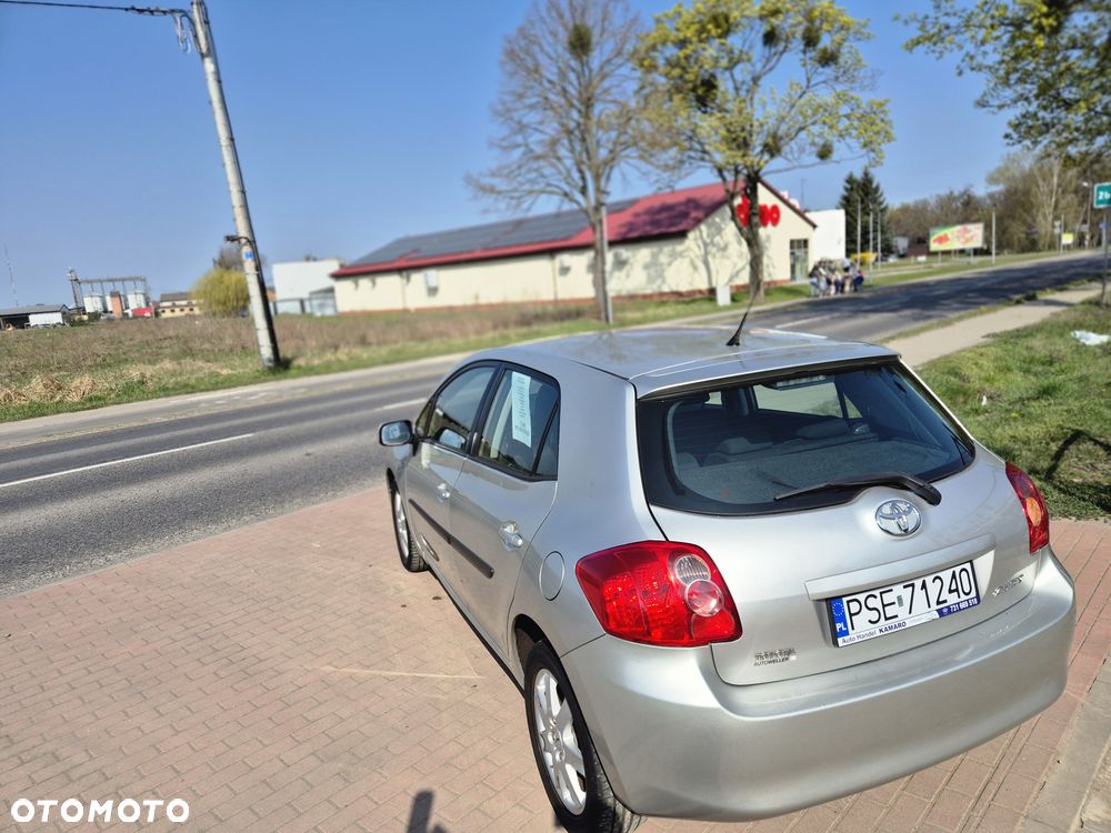 Toyota Auris - 6