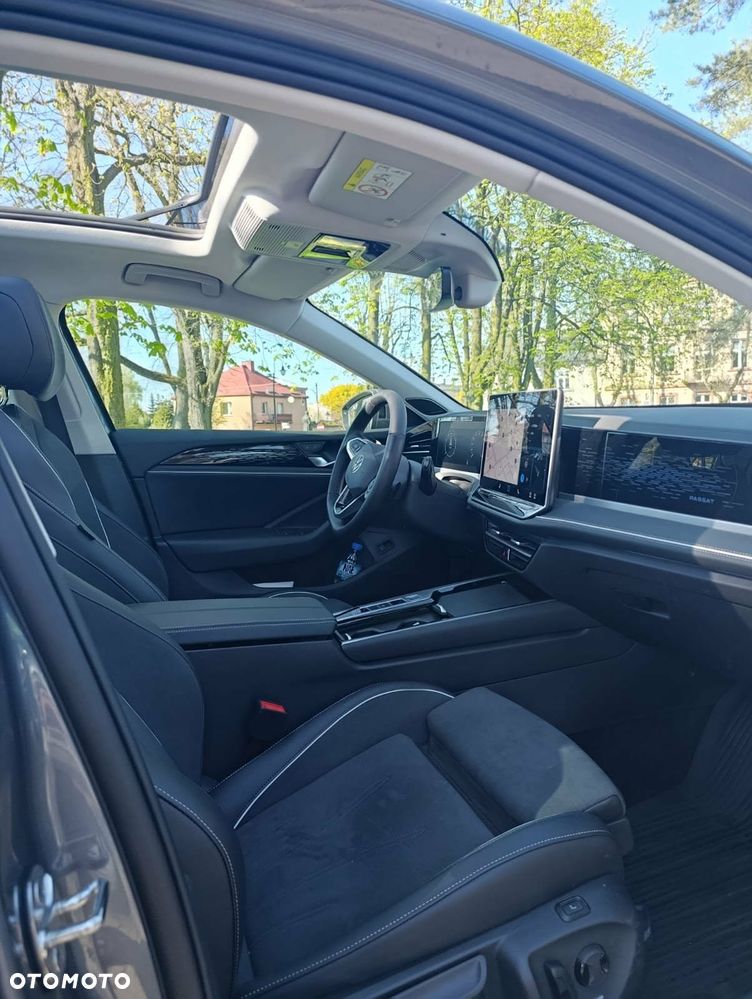 Volkswagen Passat - 21