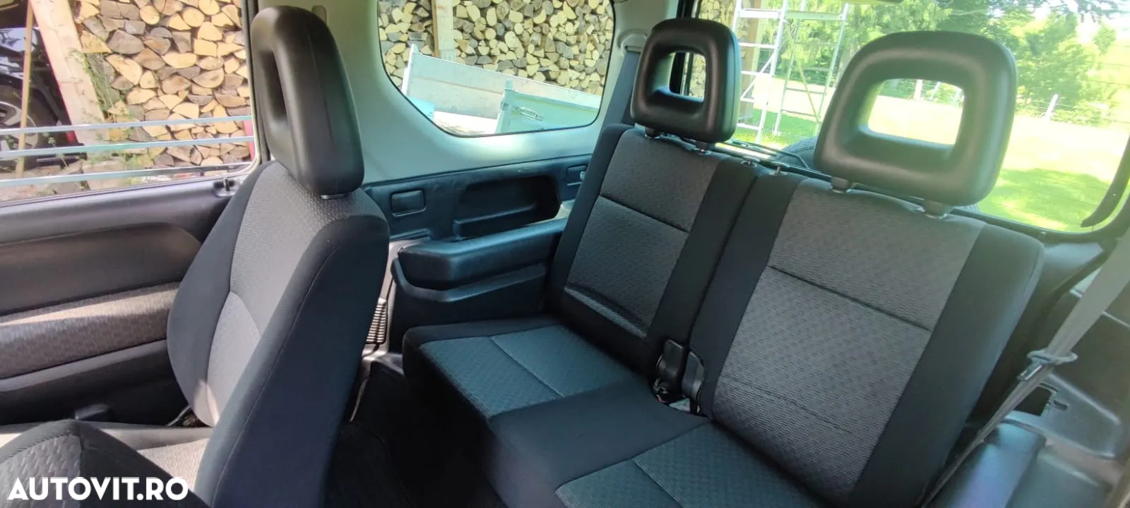 Suzuki Jimny 1.5 DDiS Comfort - 9